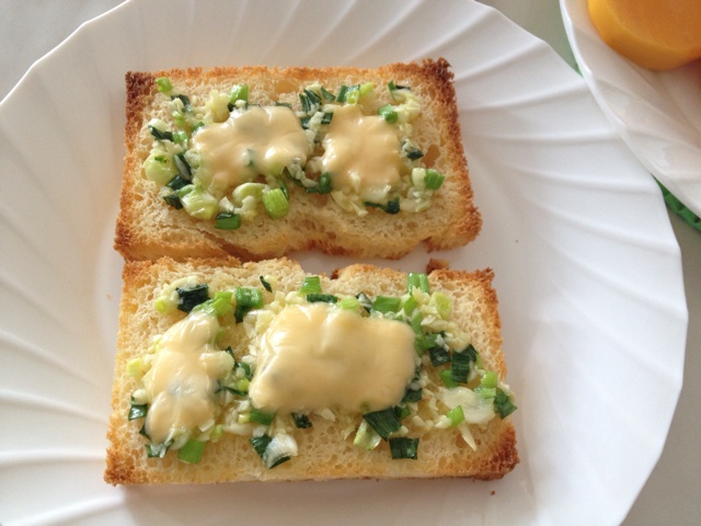 法香蒜蓉芝士烤吐司