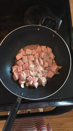牛肉土豆炖豆角的做法 步骤7