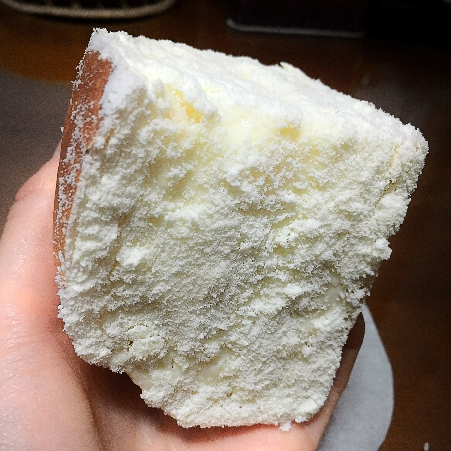 炼乳奶酪包---有面包机的同学做起来更方便哦~~