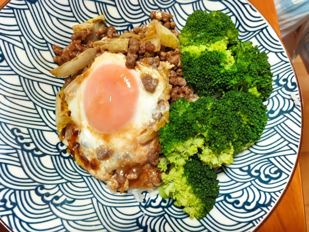 肉沫煎蛋盖饭(超下饭)