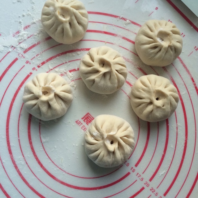 素卷心菜包子