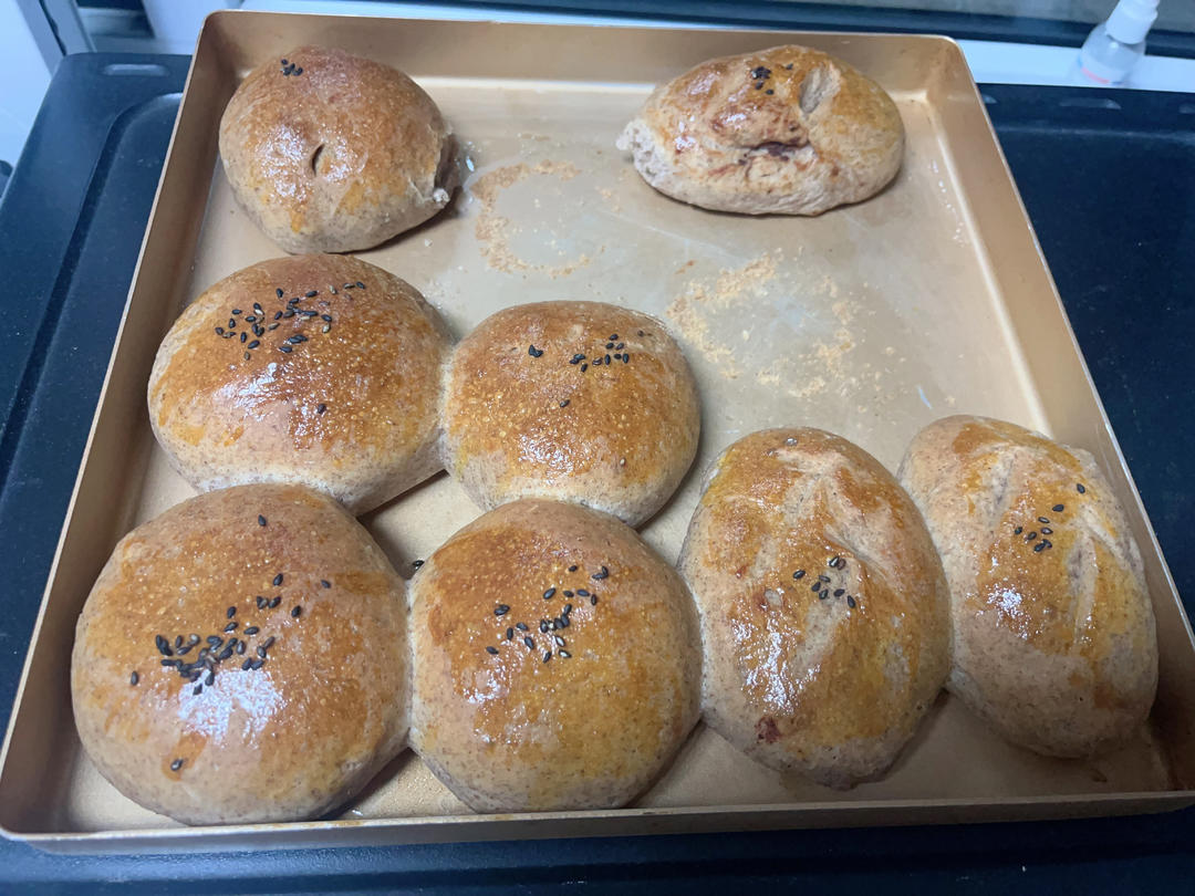 全麦餐包