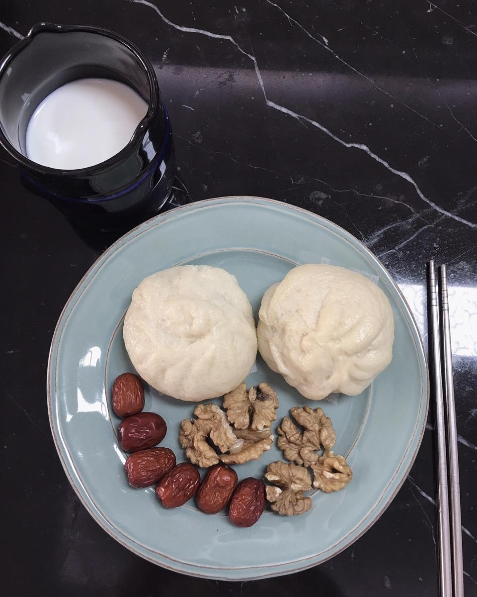 超级松软的豆沙馒头