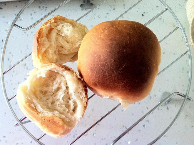 低脂酸奶蜂蜜软面包（汤种+中种）的做法