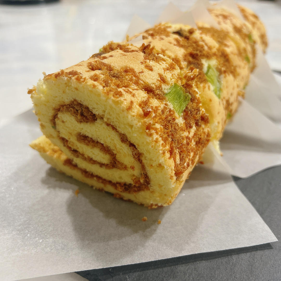 美味肉松卷-简单不开裂，零失误的蛋糕卷