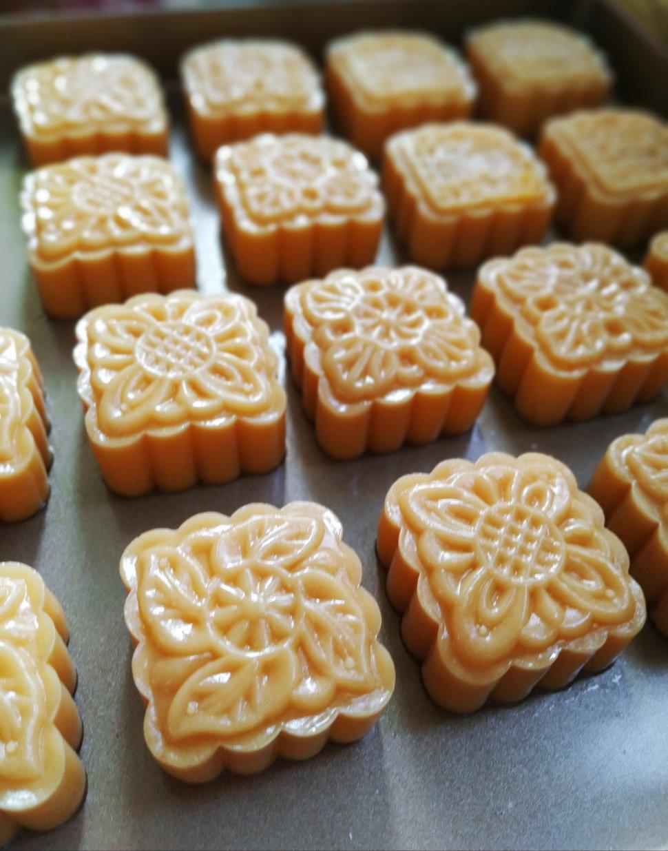金沙奶黄月饼