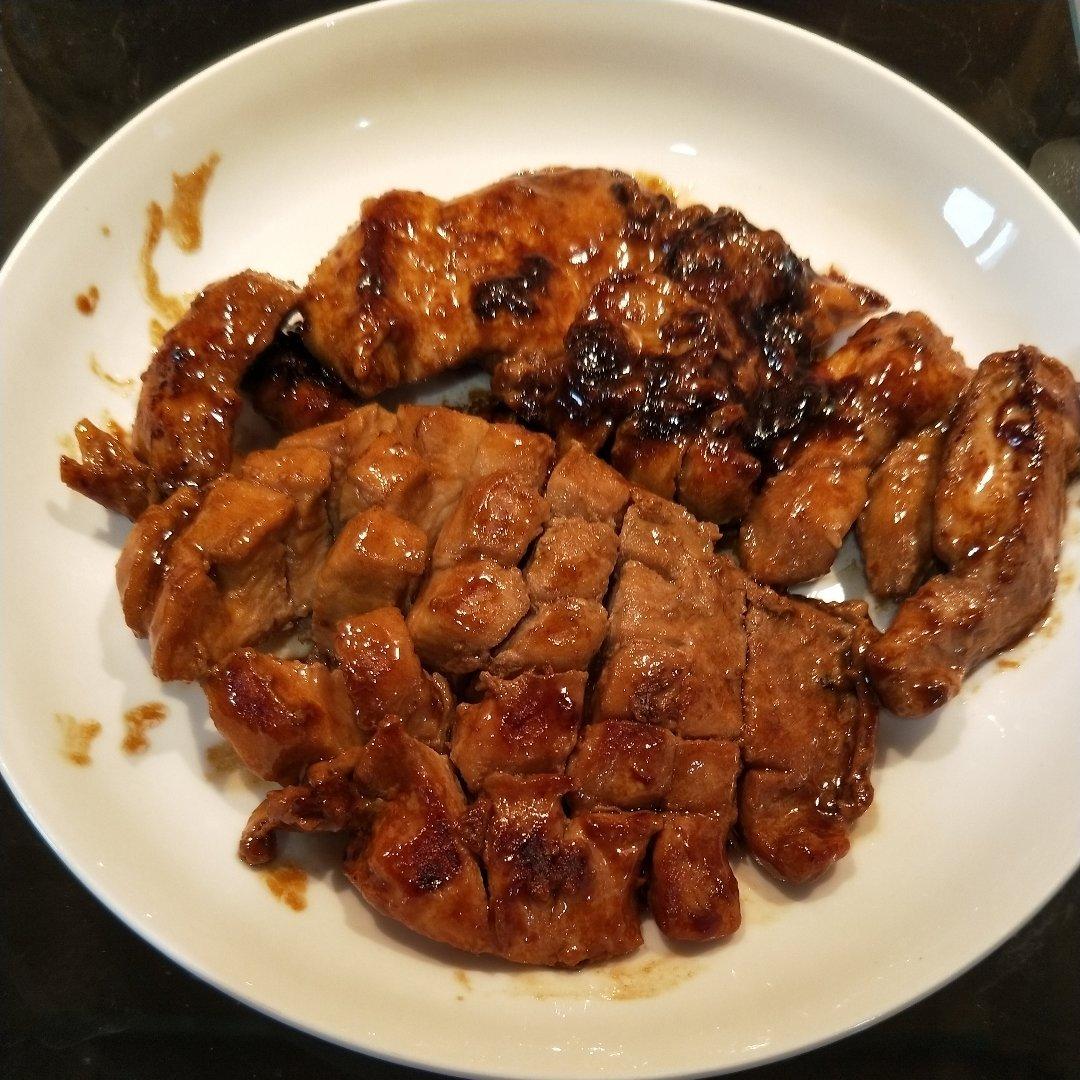 酷炫屌炸天好吃的煎鸡胸肉（香蒜蜂蜜煎鸡胸肉）