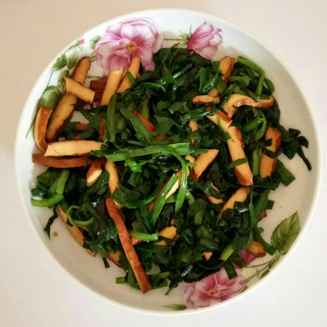 韭菜炒香干
