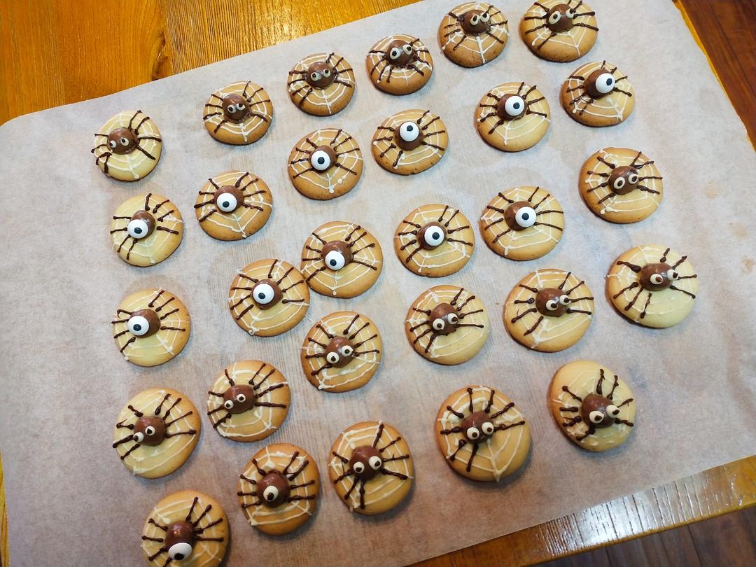 万圣节卡通蜘蛛饼干