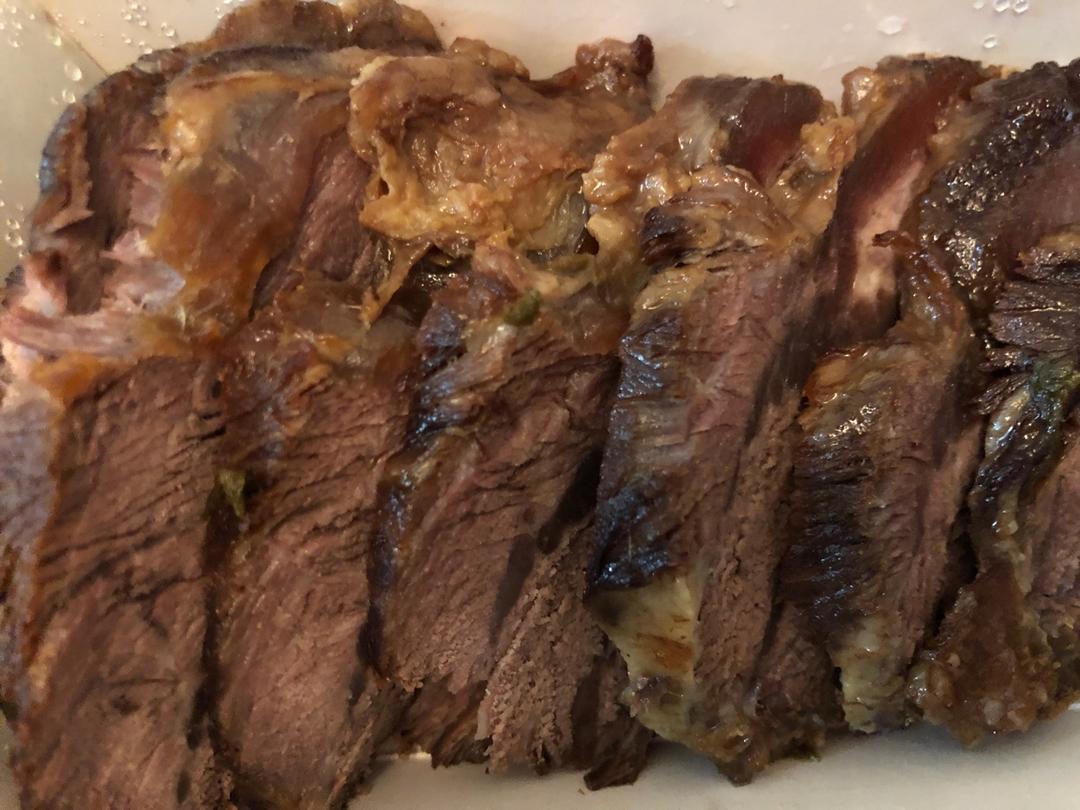 卤牛肉