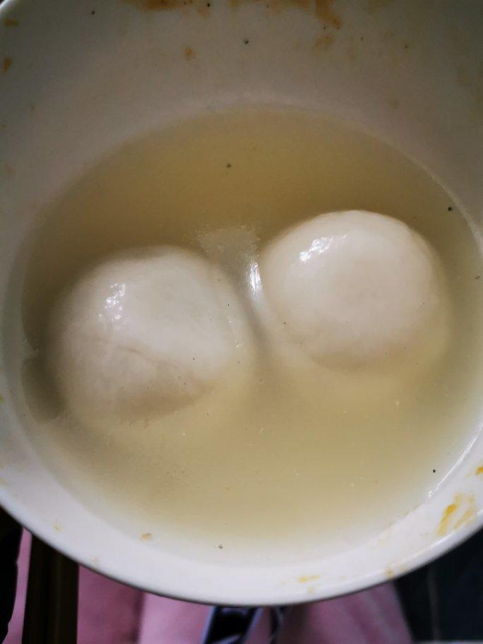 黑芝麻汤圆