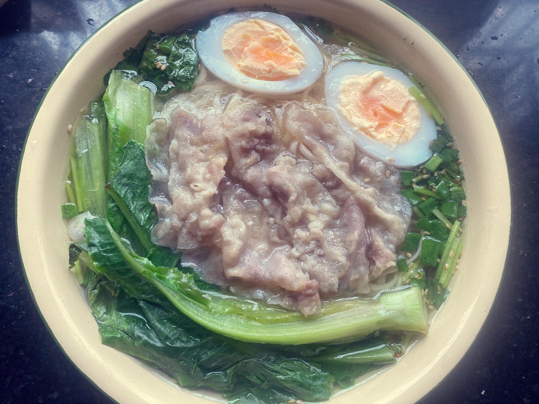 一碗热汤面