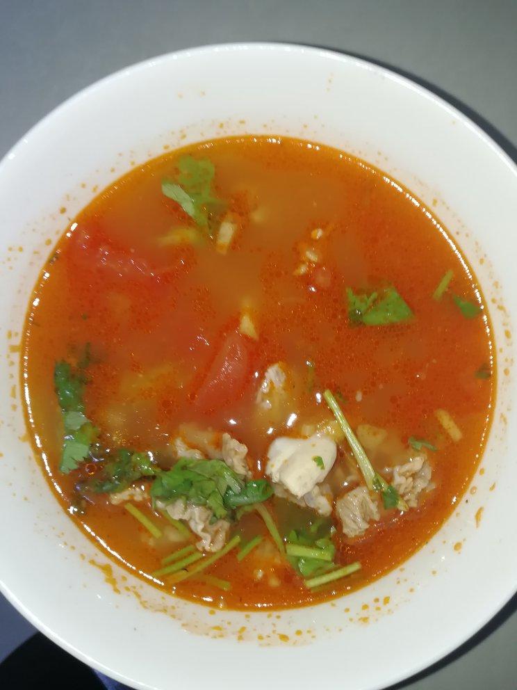 老丁的私房菜-番茄牛腩煲