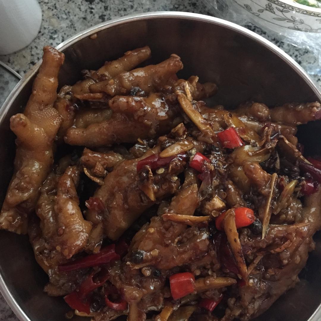 香辣烧鸡爪