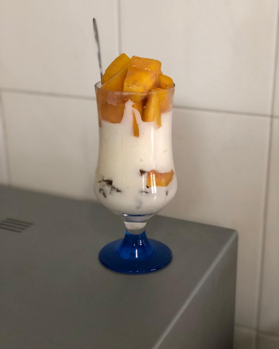 奥利奥水果酸奶杯