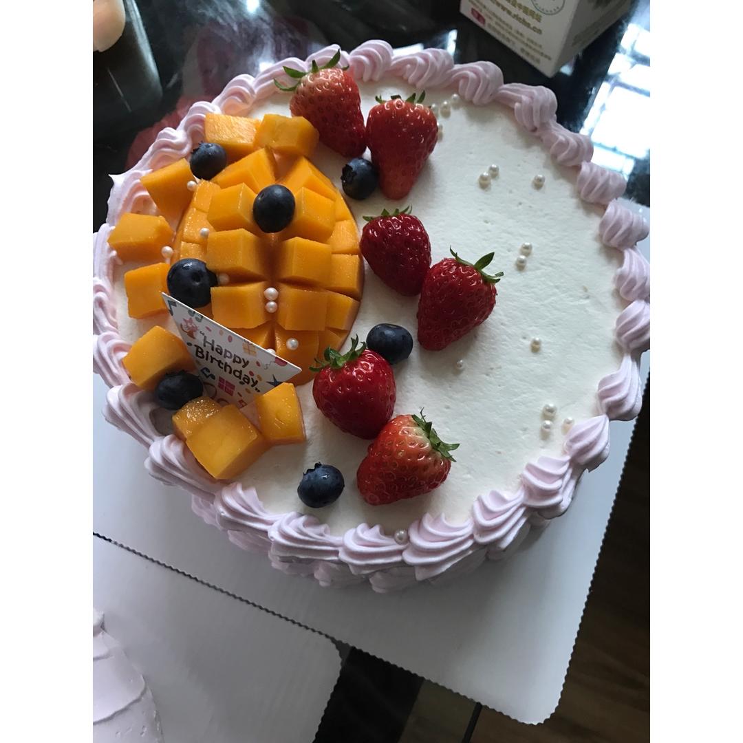 简单好做的8寸戚风蛋糕