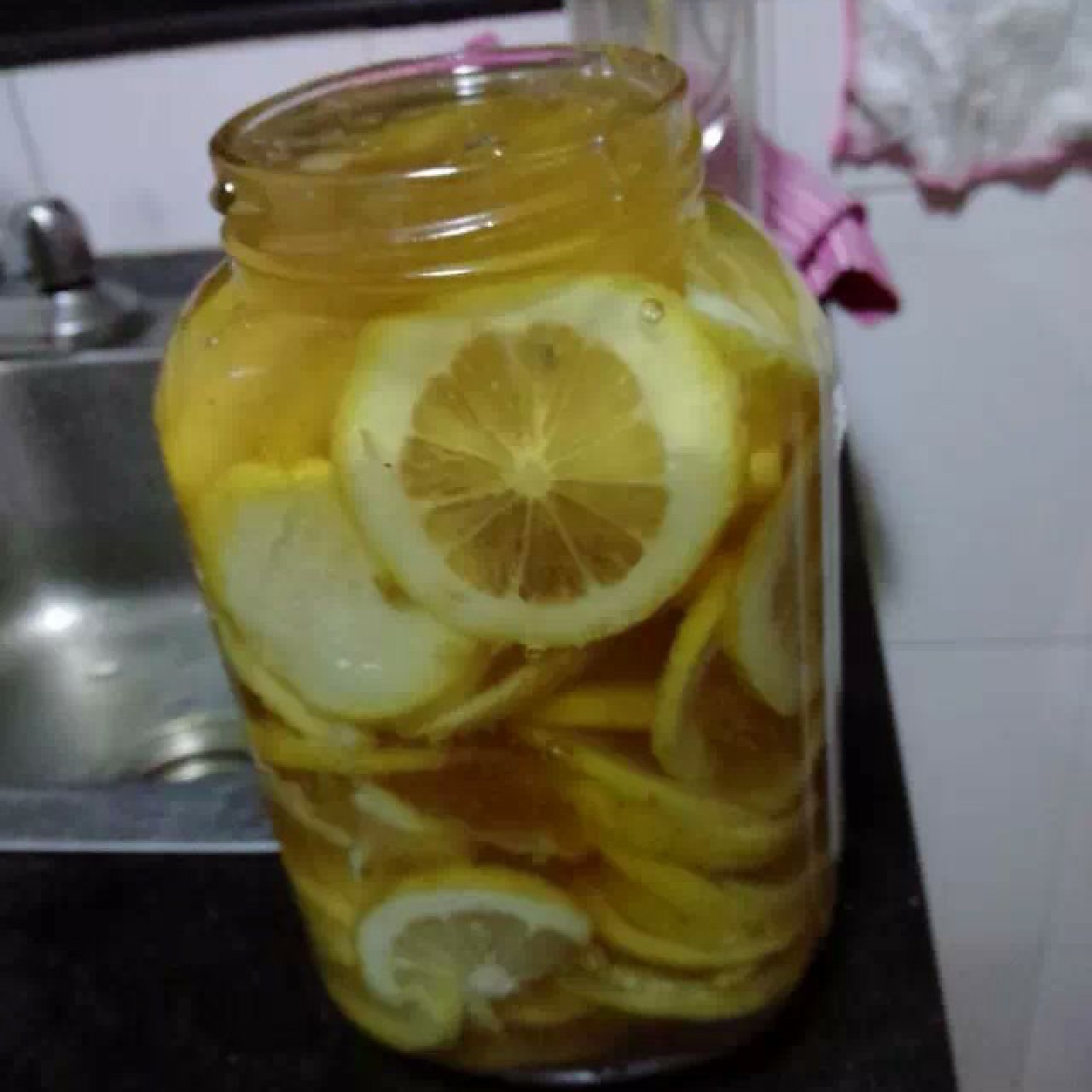蜂蜜腌柠檬