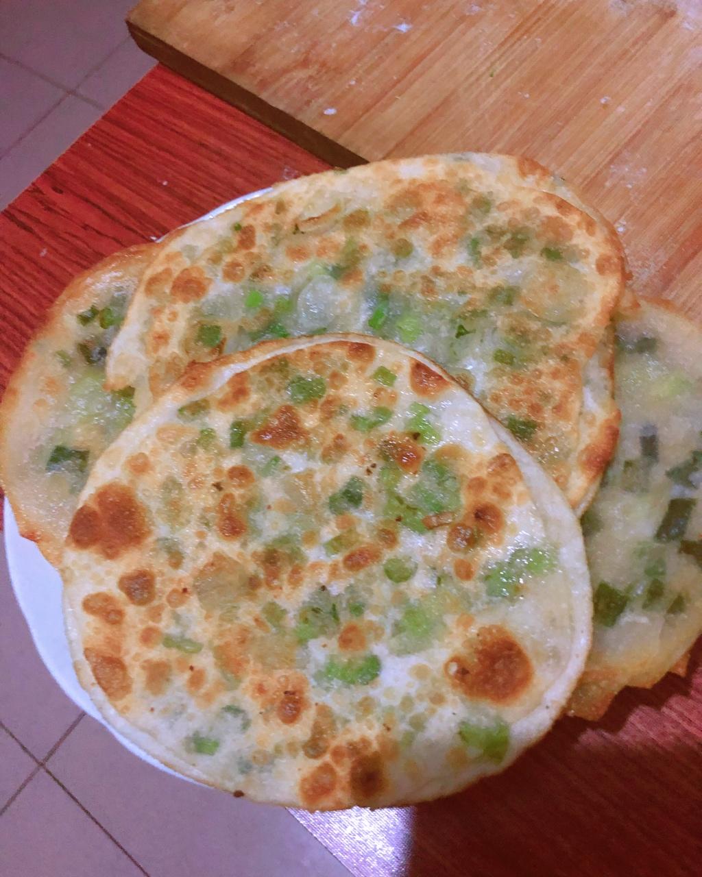 饺子皮葱油饼