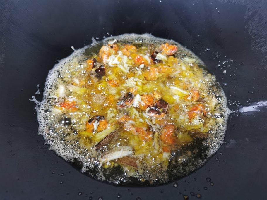 超细节 熬秃黄油（蟹粉）   附如何熬出清亮洁白的猪油