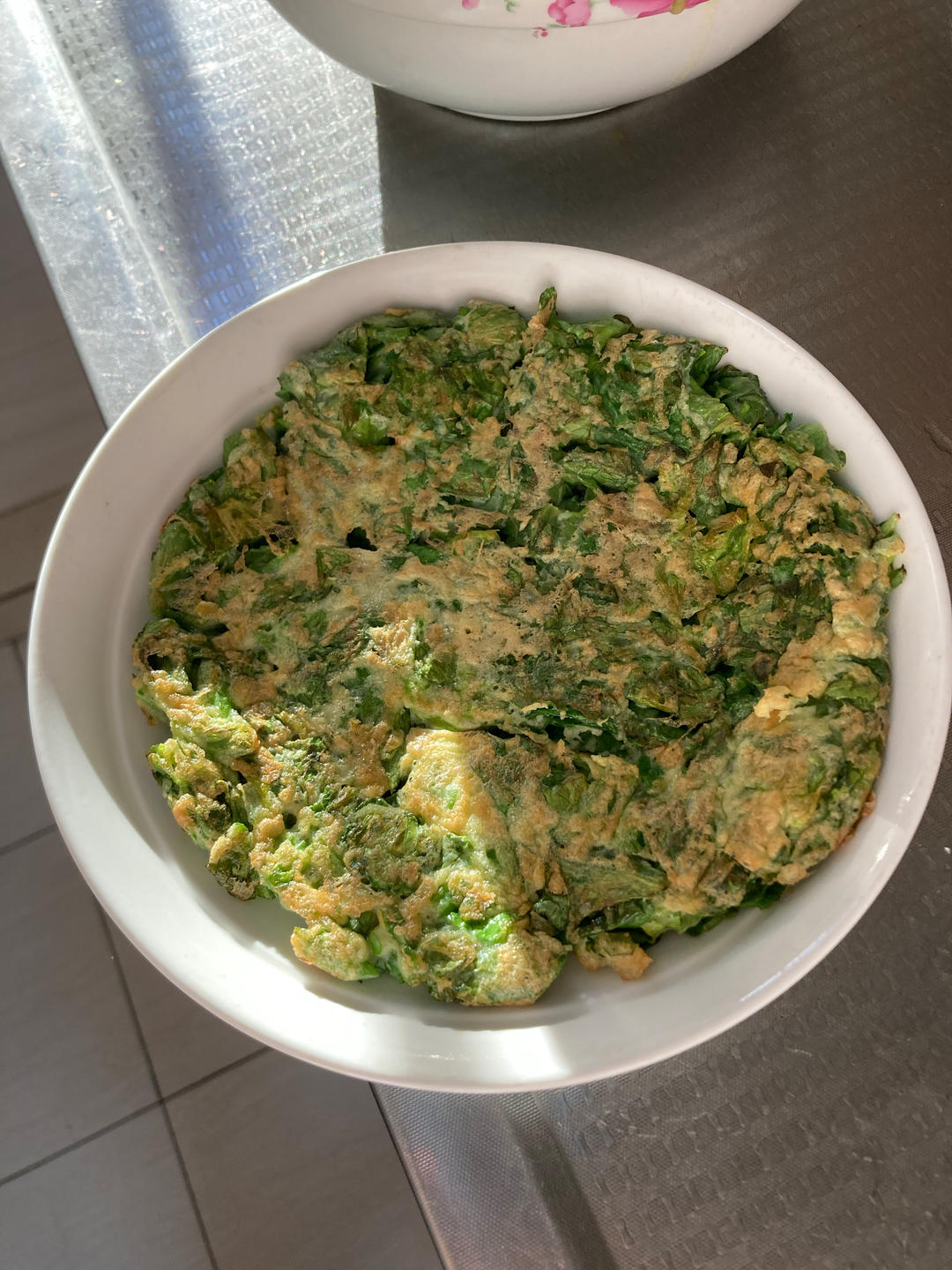 芹菜叶鸡蛋饼～低脂减肥蔬菜饼