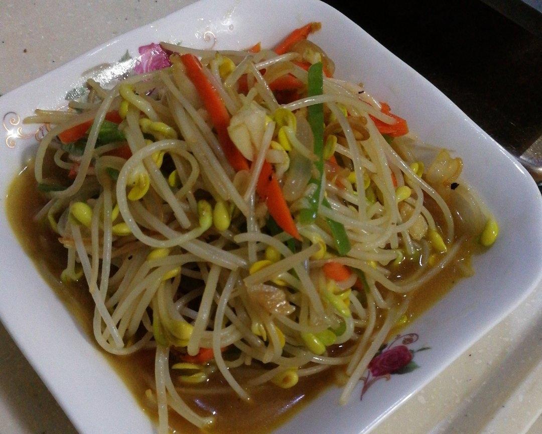 黄豆芽炒海蜇的做法