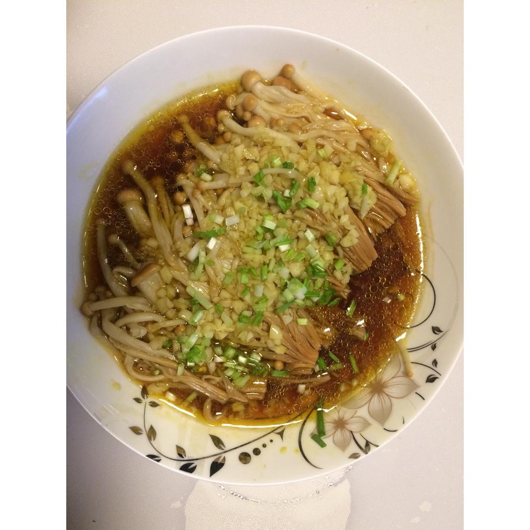 蒜蓉蒸金针菇