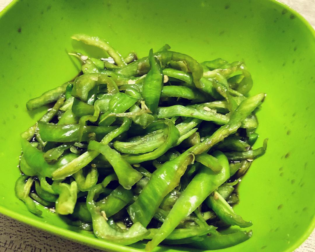 宝藏吃法—0难度凉拌醋溜螺丝椒！超下饭or面