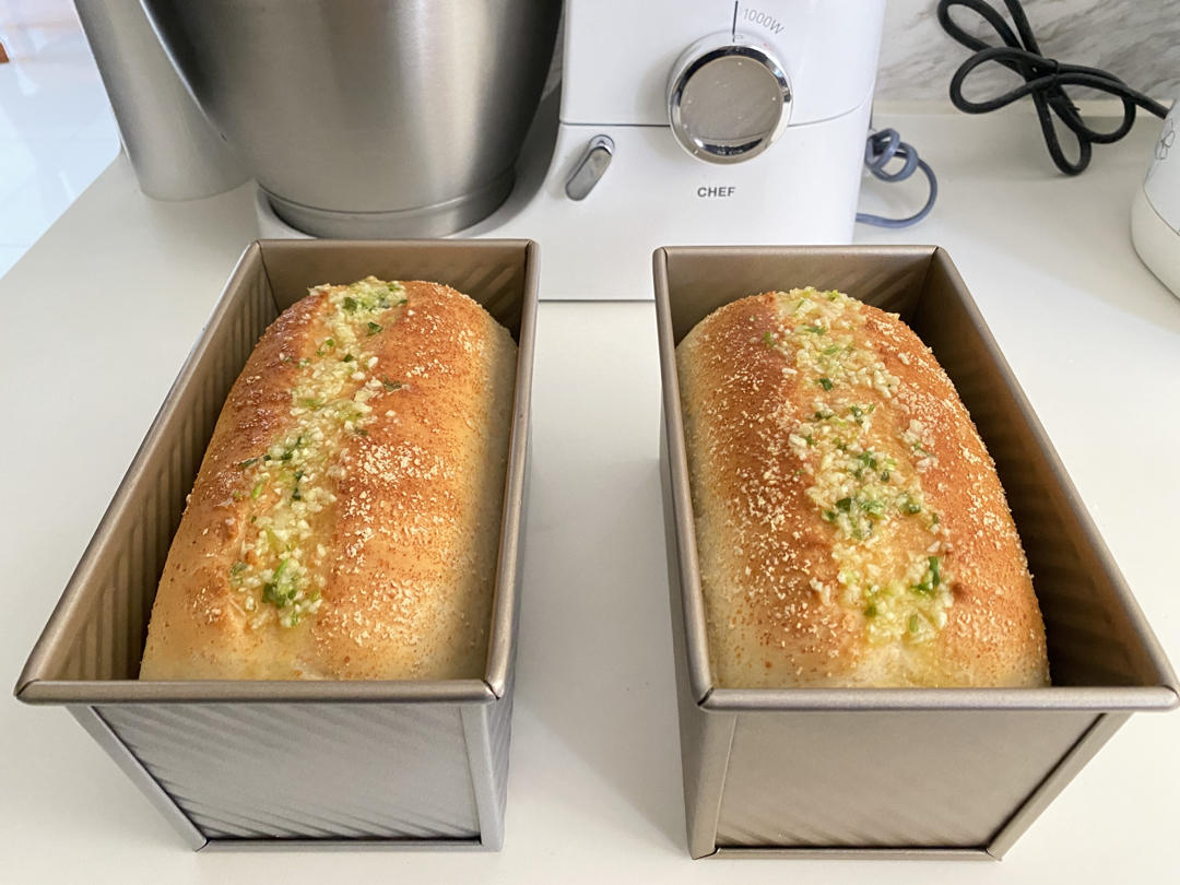 蒜香芝士咸吐司