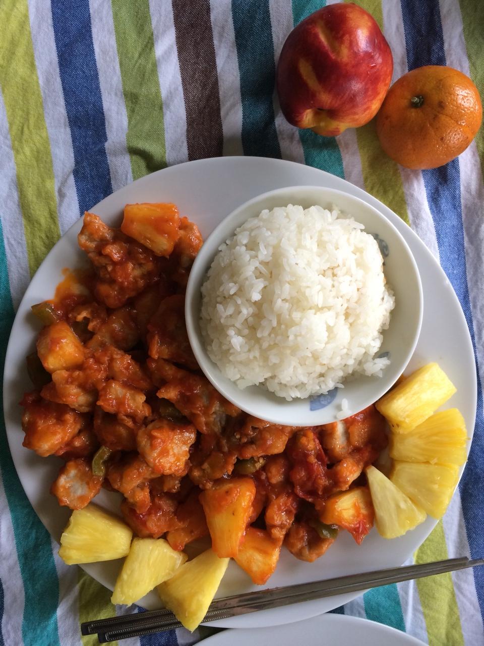 菠萝咕噜肉