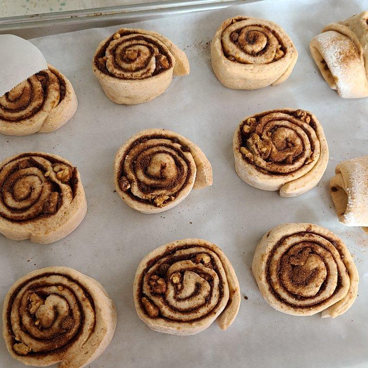 椰子油全麦免揉核桃肉桂卷【轻卡小食】——懒癌晚期版