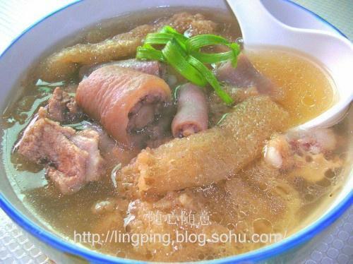 竹荪煲猪尾的做法