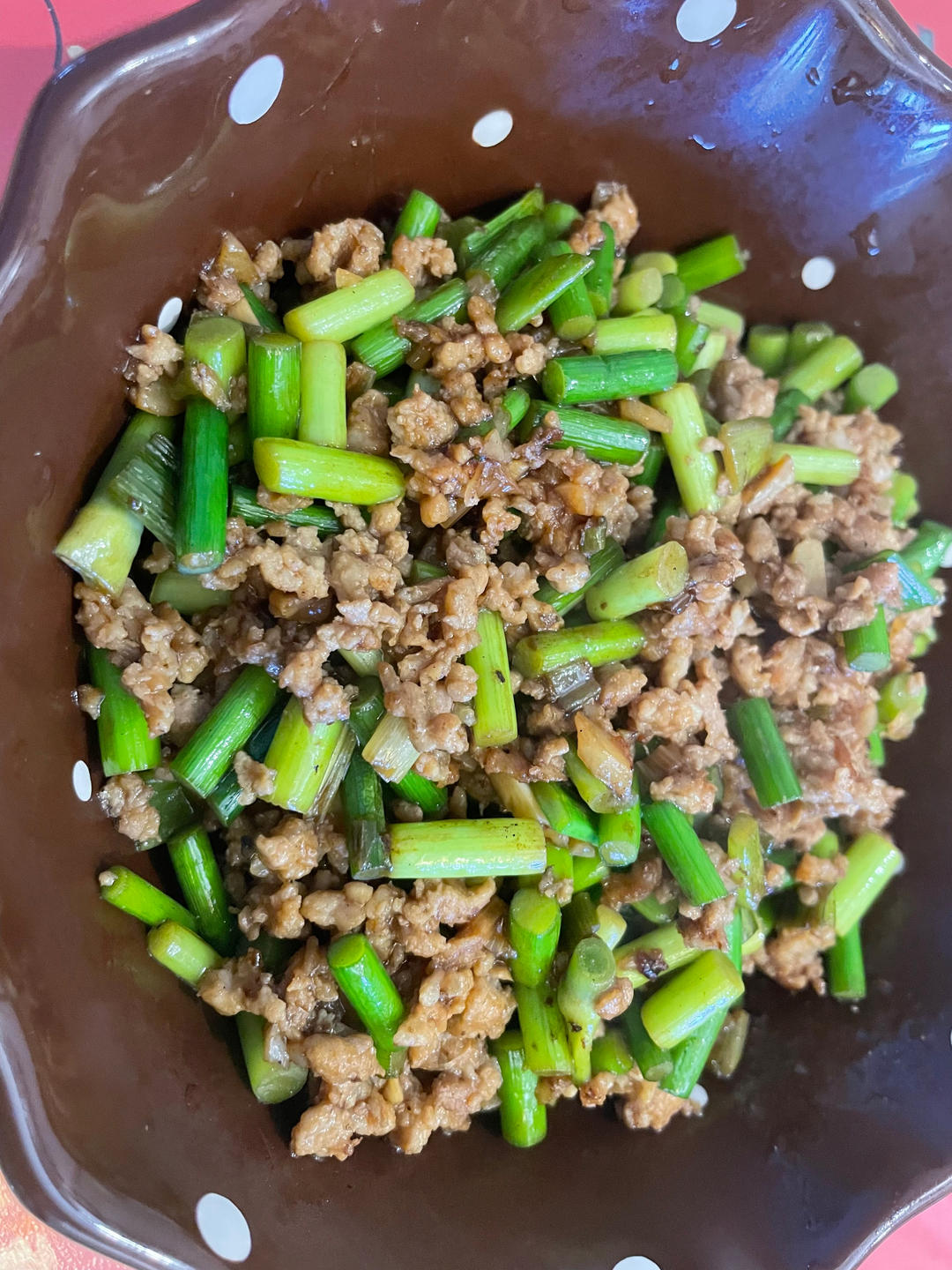 蒜苔炒肉末，三碗米饭都不够吃