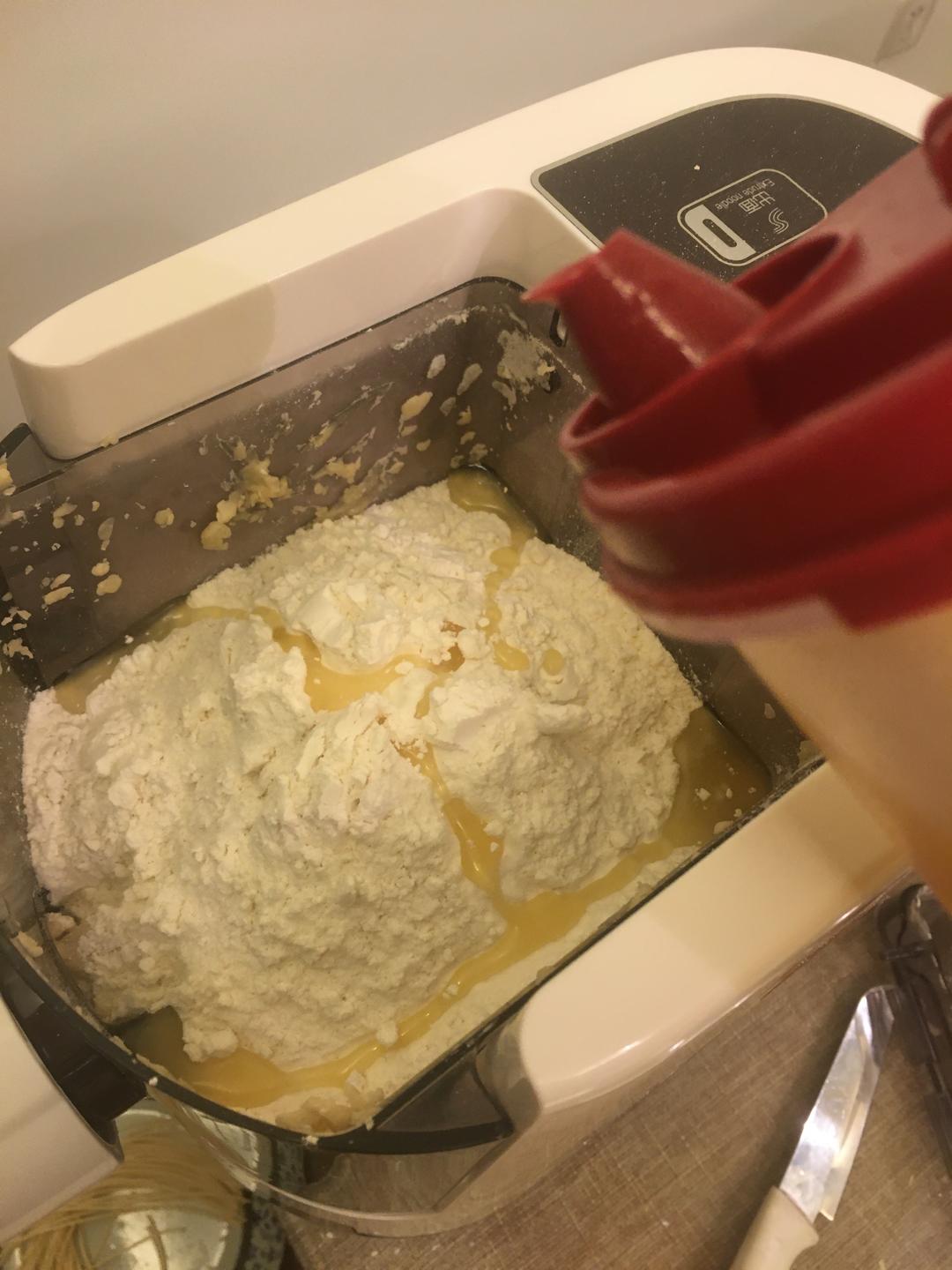 纯奶手撕吐司的做法 步骤1