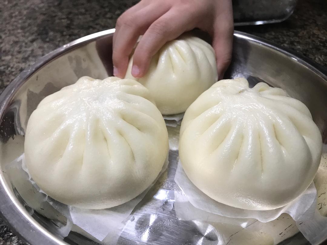 冬菇肉包