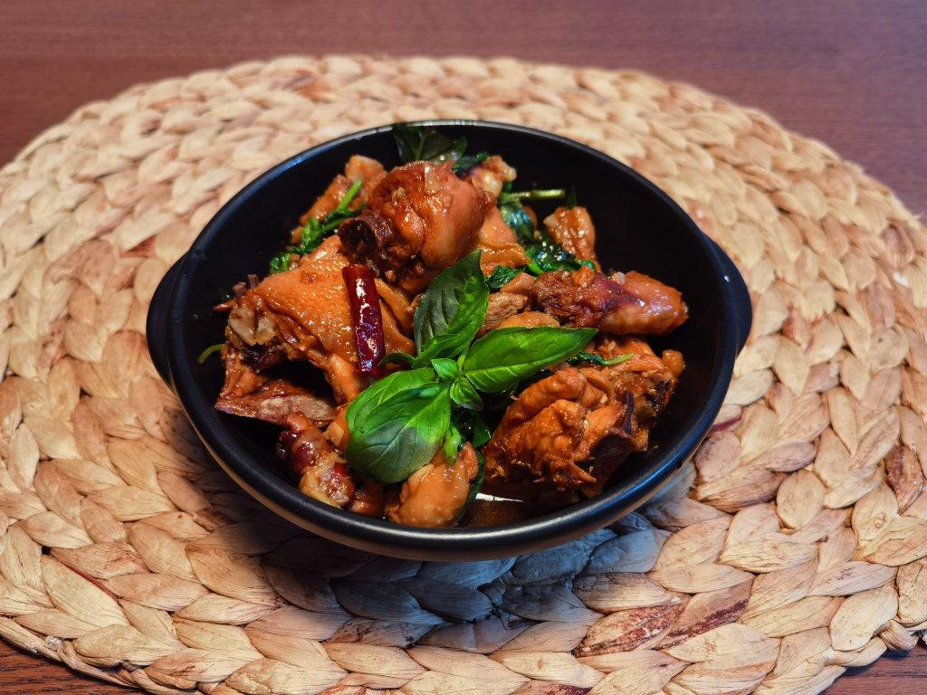 台式三杯鸡（台湾阿基师正宗版）