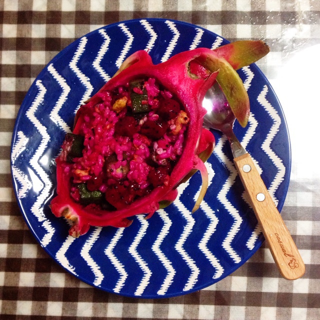 清爽火龙果炒饭