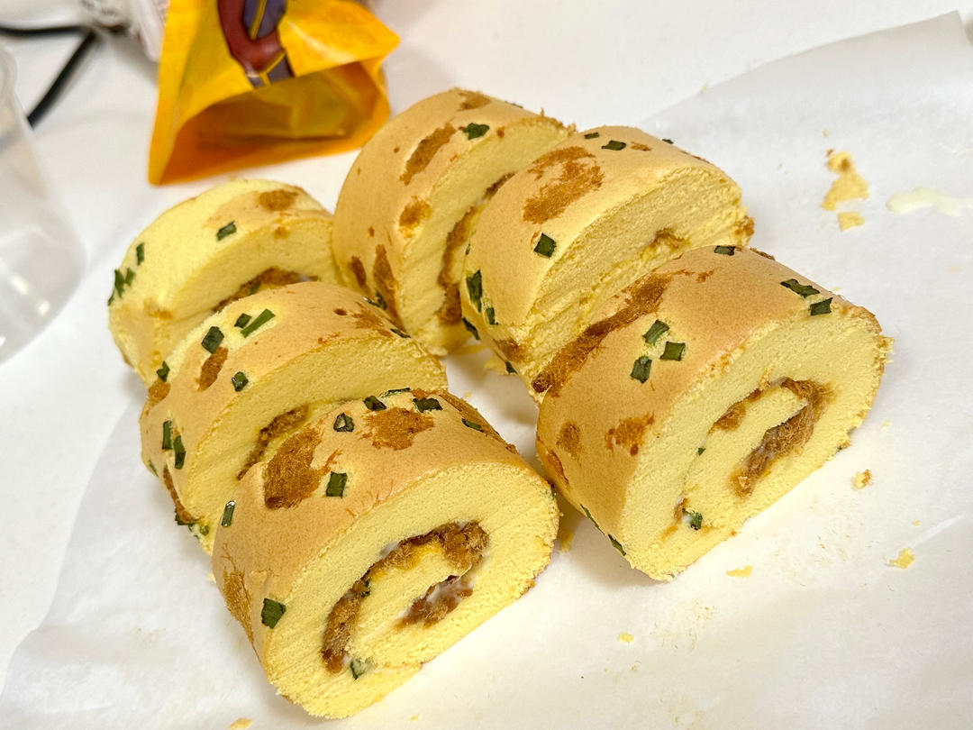 香葱肉松蛋糕卷