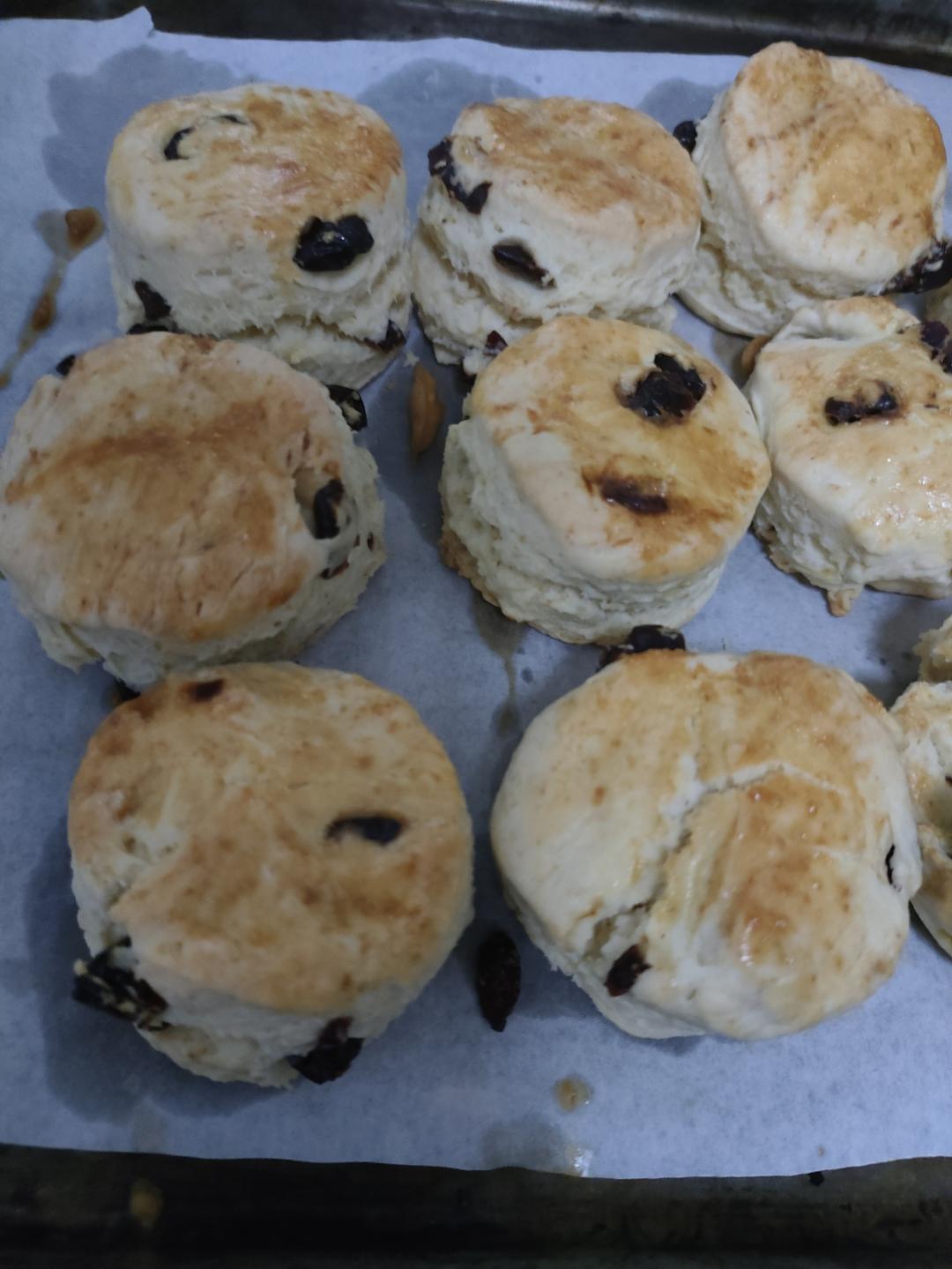 免打发‼️外酥里软的蔓越莓司康！一次成功