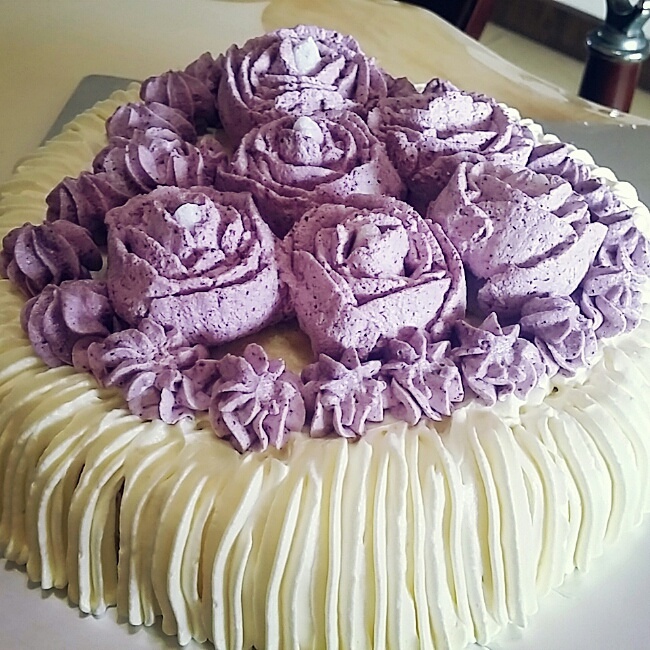 法国蓝莓酱玫瑰花蛋糕的做法 步骤1