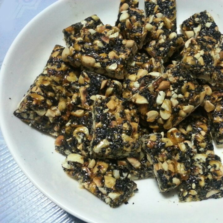 无水无油香脆花生糖