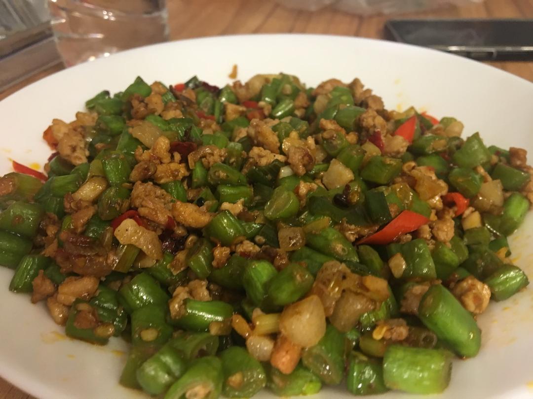 肉沫豆角下饭菜