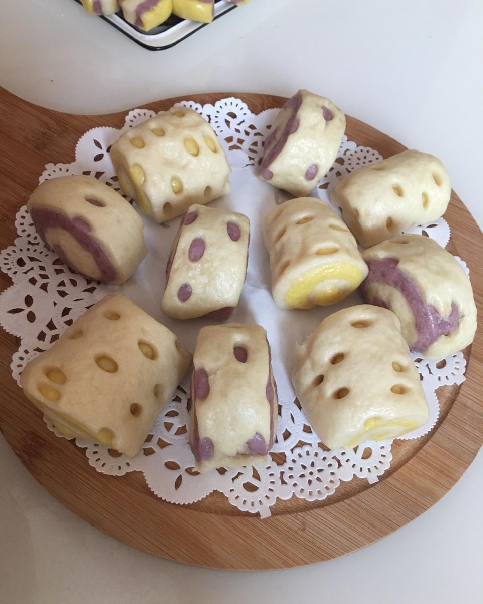小清新波点馒头