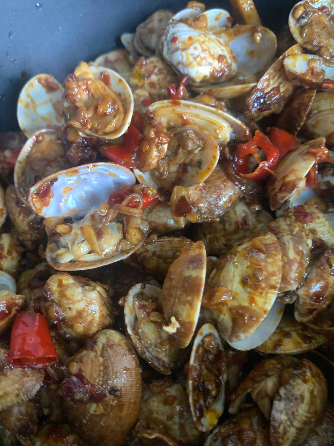 爆炒麻辣蒜香花甲粉丝