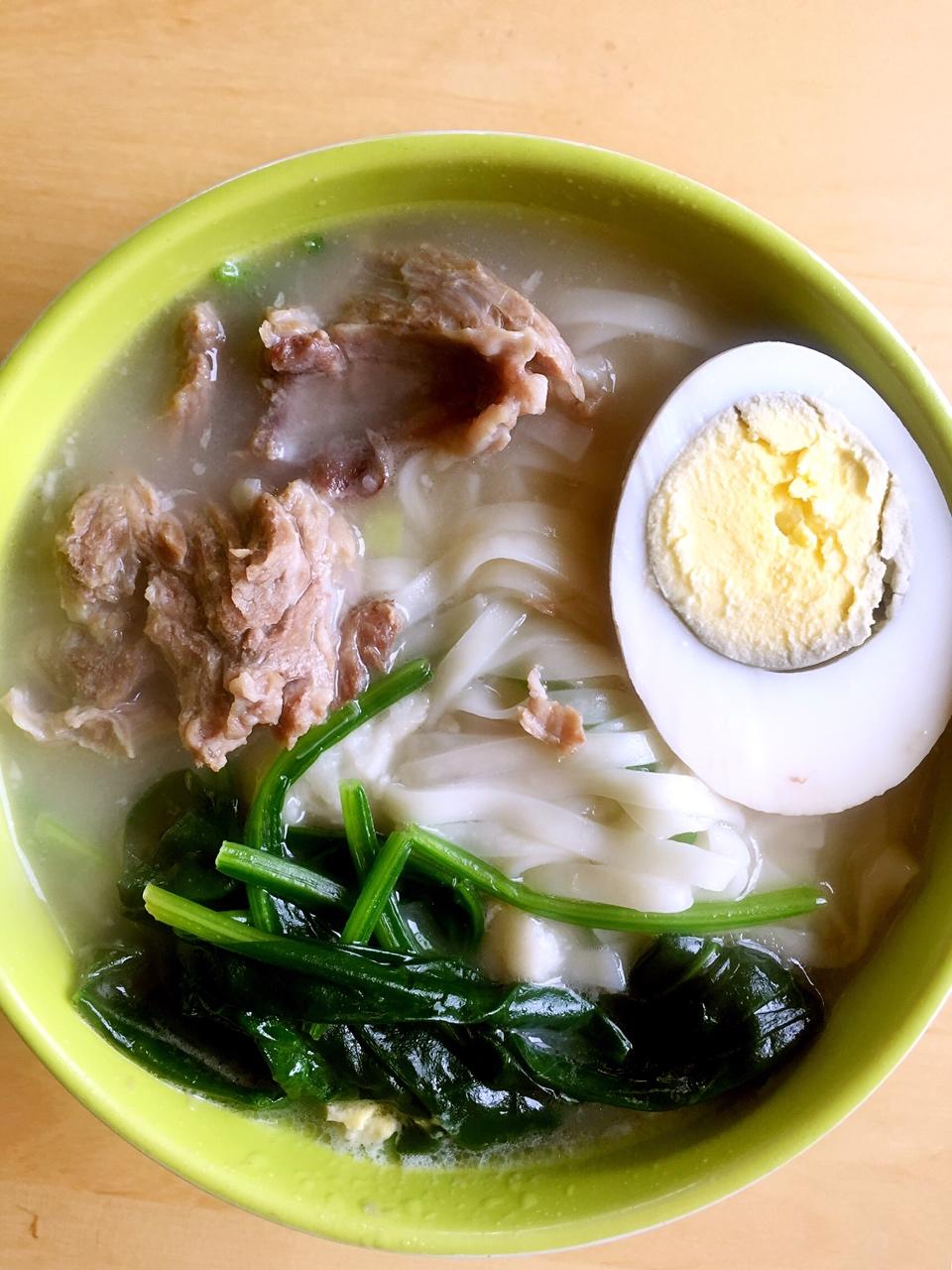 排骨汤面