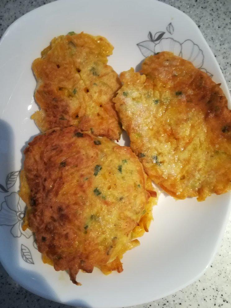 南瓜丝鸡蛋饼（简易快手版）