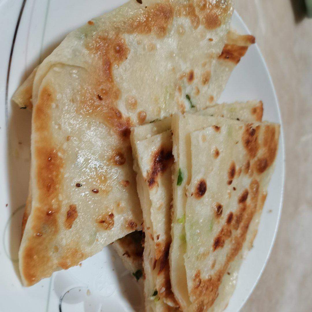 香酥芝麻葱油饼 外酥里软层次多 附细节视频详解