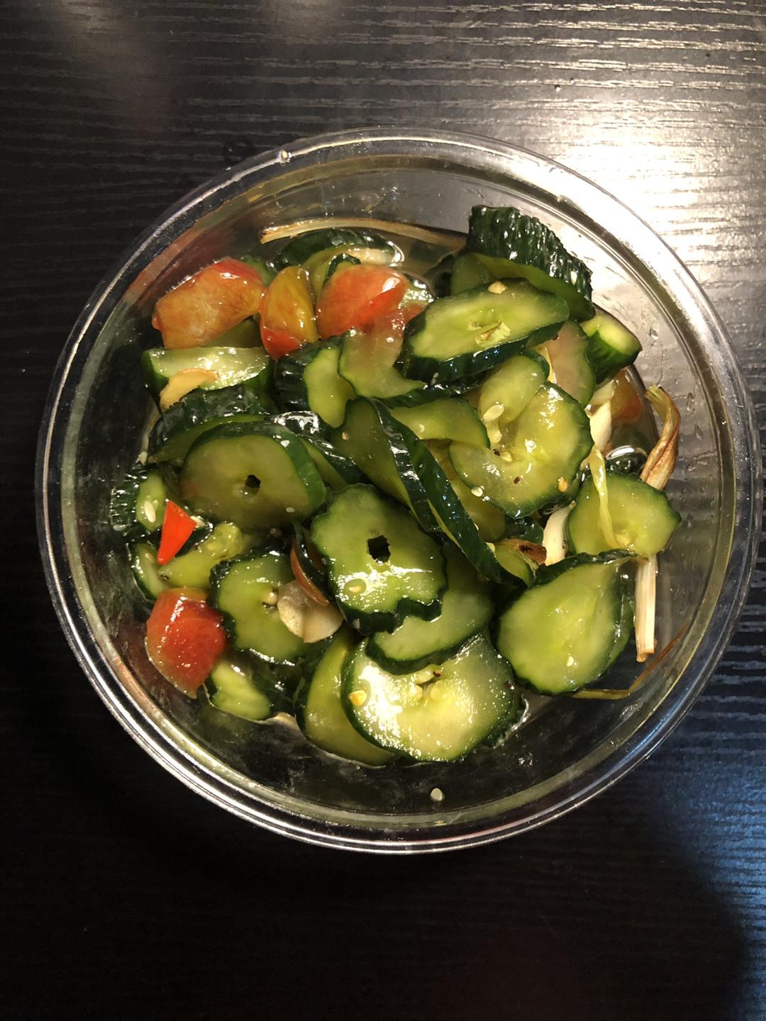 超爽口超脆夏日腌黄瓜李子卷心菜