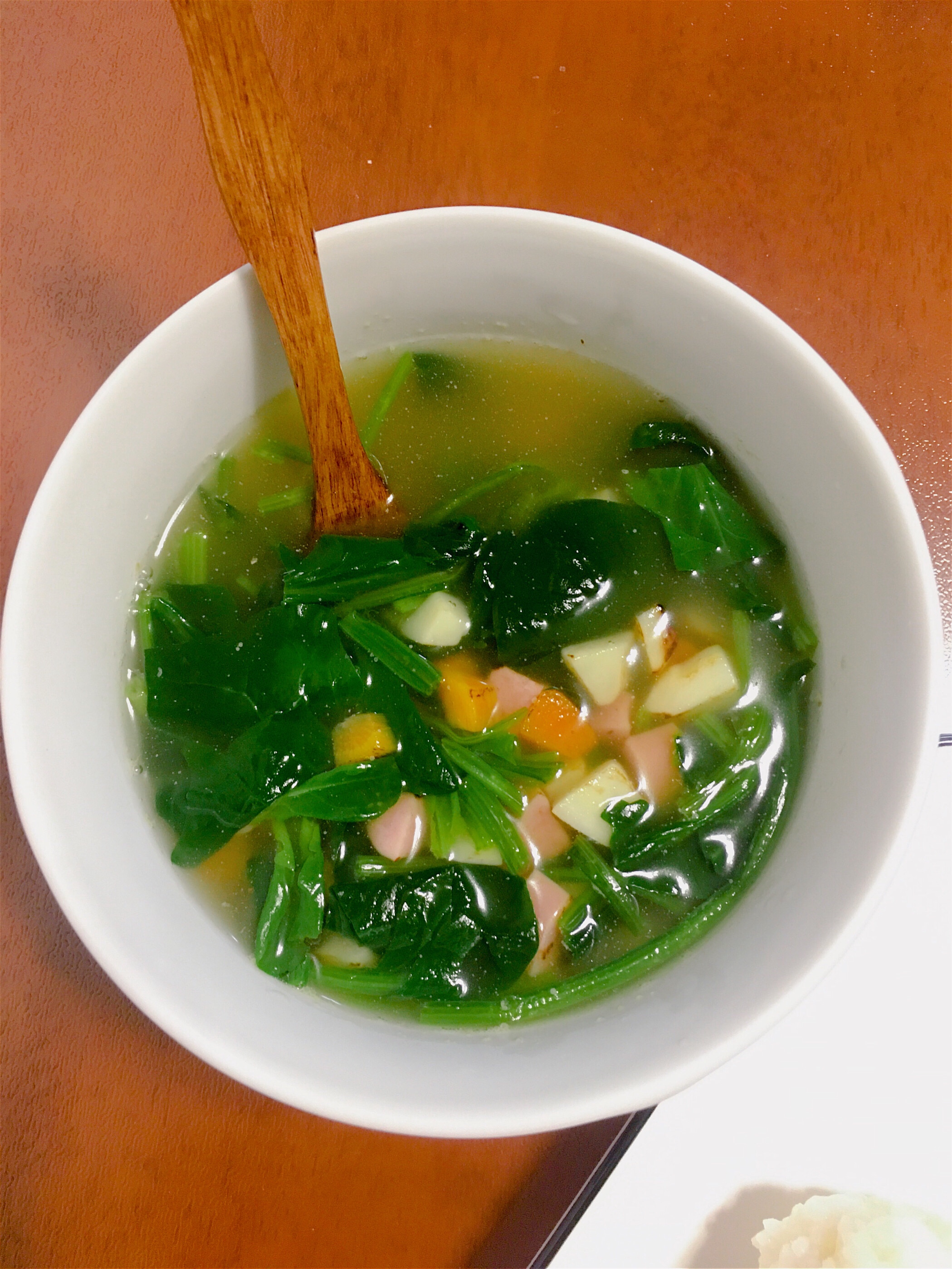 只需要五分钟的超鲜蔬菜汤的做法