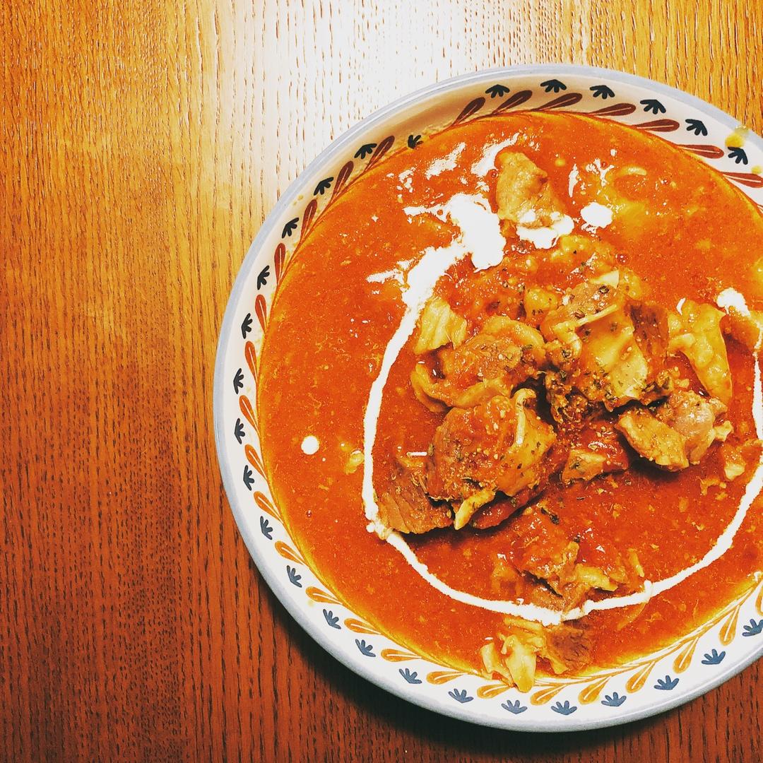 老丁的私房菜-番茄牛腩煲