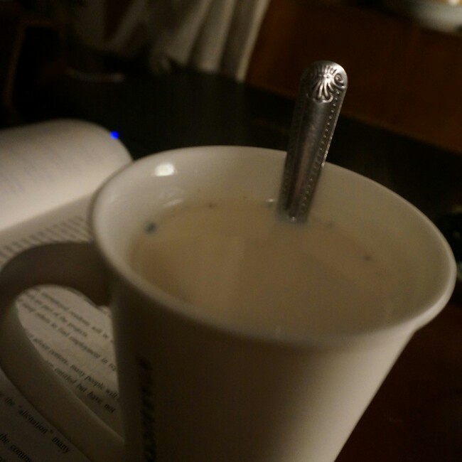 浓浓的锅煮奶茶